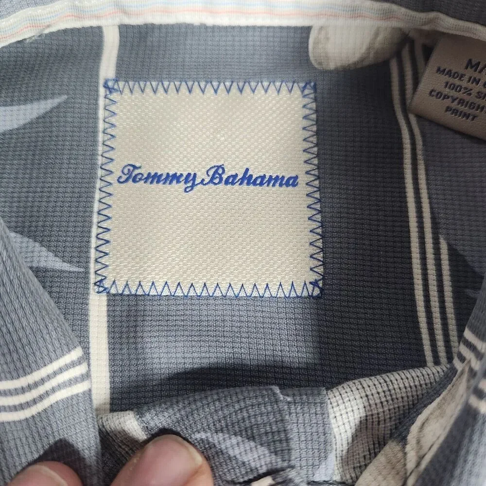 Tommy Bahama Shirt Mens M 100% Silk Hawaiian Casual Short Sleeve Button Down